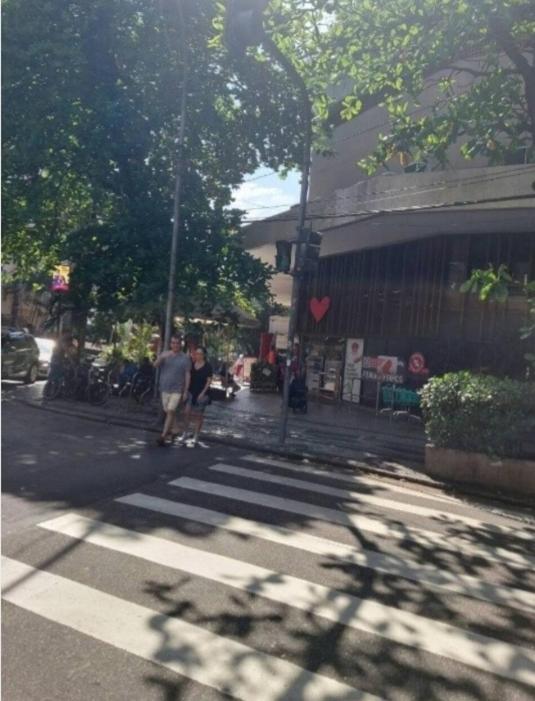 A Rua Badalada Do Leblon Apartamento *